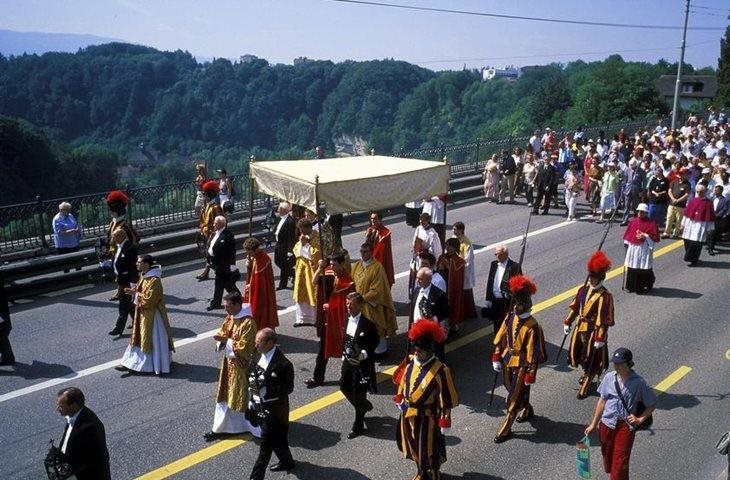 Circulation perturbée pour la Fête-Dieu